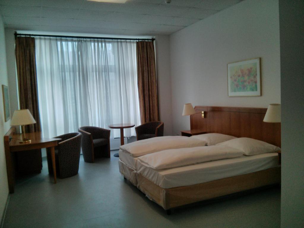 Willy Hotel Frankfurt Франкфурт-на-Майні Екстер'єр фото